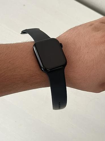 Apple Watch 9 45mm Умные часы с прямоугольным дисплеем и черным