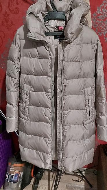 Прокат одежды: Пуховик, По колено, С капюшоном, Ультралегкий, S — 1