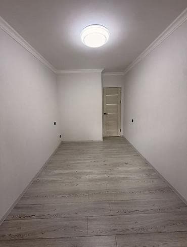 Батирлер: 2 бөлмө, 46 м², 9-мкр 104-серия, 1 кабат, Жаңы ремонт — 5