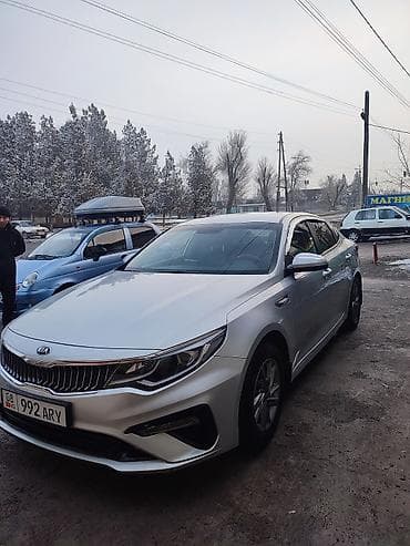 выбор: Kia K5: 2018 г., 2 л, Автомат, Седан — 4