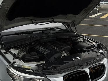 делаем справки: BMW 5 series: 2004 г., 3 л, Механика, Бензин, Седан — 4