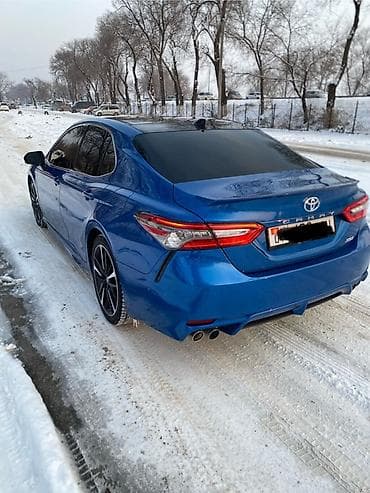 большая колонка: Toyota Camry: 2018 г., 3.5 л, Автомат, Бензин, Седан — 10