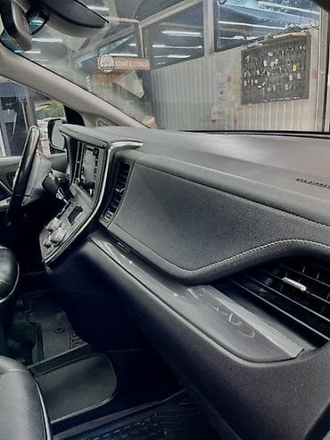 сиенна sienna: Toyota Sienna: 2019 г., Автомат, Бензин, Минивэн — 4