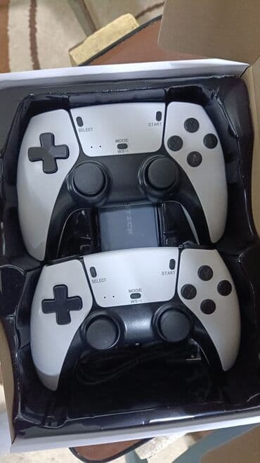 игровой джойстик для компьютера: Беспроводная игровая консоль M8 Pro с двумя геймпадами в комплекте — 2