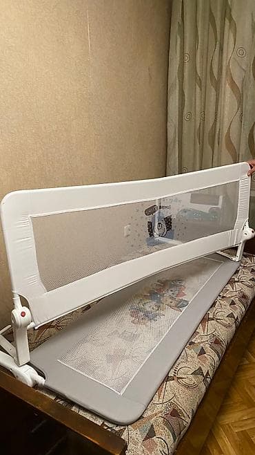Мебель: Продаем бортики в кроватку. В наличии 2 шт. Бортики новые, полный — 4