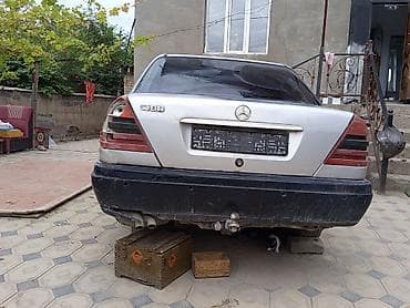 коробка w202: Mercedes-Benz C-Class: 1995 г., Механика, Дизель, Седан — 4