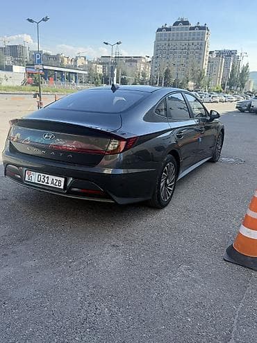 Продажа авто: Hyundai Sonata: 2020 г., 2 л, Автомат, Гибрид, Седан — 4