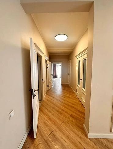 5 жана андан көп, 205 м², Элитка, 2 кабат