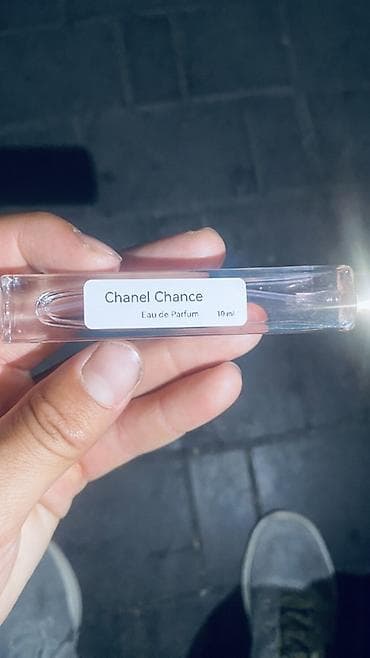 духи шанел: Chanel Chance Eau de Parfum, 10 мл - Формат: атомайзер-миниатюра 10 — 2