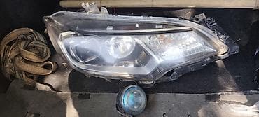 led lights: Передняя левая фара Honda 2013 г., Б/у, Оригинал, Япония — 1