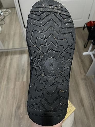 военный обувь: Угги от Бренда Nadasa.чёрные. - Материал верха: натуральная — 5