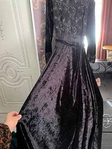 second hand: Платья турецкие цена 1200 сом за каждую качество отличное одевала 1 — 1