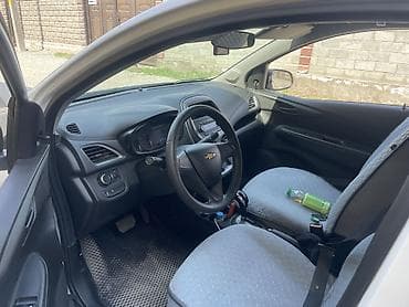 outback wilderness: Chevrolet Spark: 2020 г., 1 л, Вариатор, Бензин, Хэтчбэк — 5