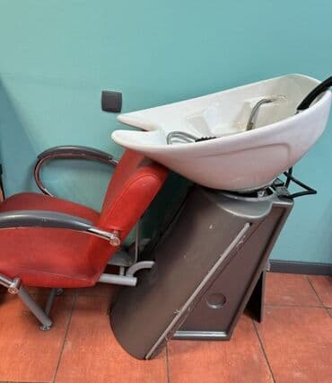 Продается мойка парикмахерская 1шт ванночка с массажный установкои