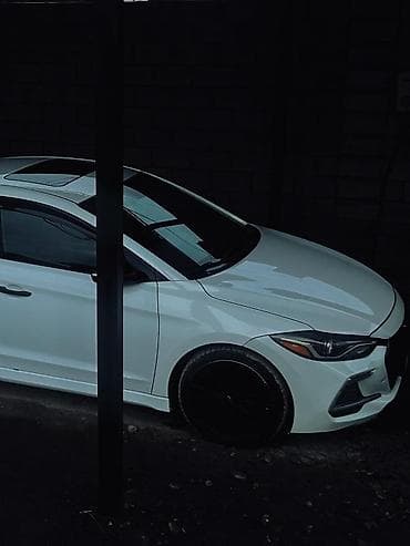 1: Hyundai Elantra: 2018 г., 1.6 л, Робот, Бензин, Седан — 2