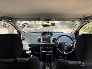 rf 2: Toyota Ist: 2005 г., Автомат, Бензин, Хэтчбэк — 6
