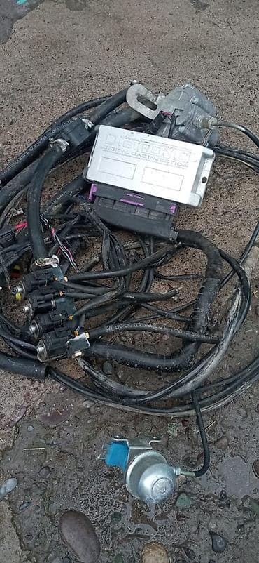 Транспорт: Газовое оборудование для авто всё в комплекте в хорошем состоянии — 2