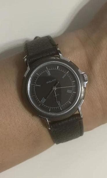 Велосипеды: Продаю Советские мужские кварцевые часы, цена каждого по 3000 сом, всё — 4