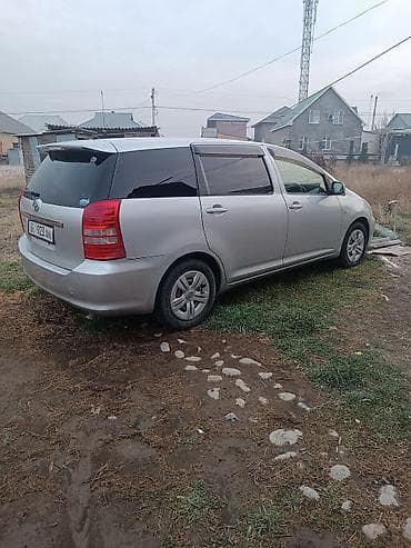 Toyota WISH: 2003 г., 1.8 л, Автомат, Бензин, Вэн/Минивэн