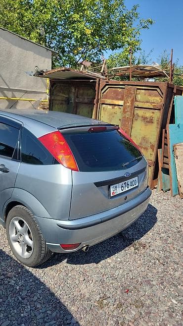 фит 2000: Ford Focus: 1998 г., 1.8 л, Механика, Бензин, Хэтчбэк — 5