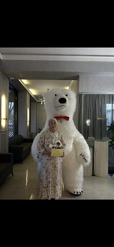 детский пистолет: Продаю Зайчика 6500с Белого мишку новый 2,6 метра 16.000с Белого — 1