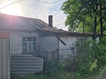 Дома: Продаётся Квартира ( Пол Дома ) хозпостройками. По экспликации — 3