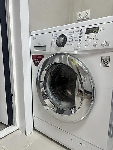 Техника и электроника: Стиральная машина LG с фронтальной загрузкой, Direct Drive 6 кг — 1