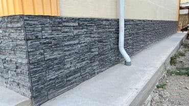 декоративный газон на стену: Камень цоколь фундамент фасад кафель Декоративные камни на фундамент с — 4