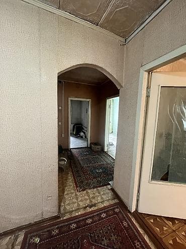 продажа квартир трёх комнатную аламидин 1: 3 комнаты, 83 м², 1 этаж, Старый ремонт — 1