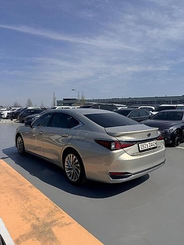 Lexus: Lexus ES: 2020 г., 2.5 л, Автомат, Гибрид, Седан — 2