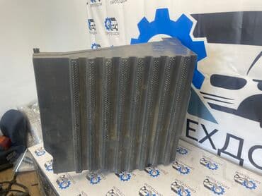 кабина сампо: Крышка акб Скания. Католог номер 2196 771 . Состояние : хорошее — 1