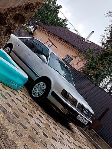 camry se: Audi S4: 1993 г. — 1