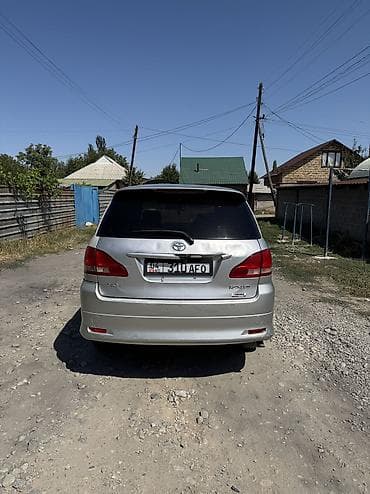 ли 9 авто: Toyota Ipsum: 2003 г., 2.4 л, Автомат, Газ, Минивэн — 6