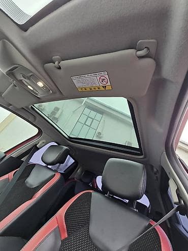 Renault Clio: 2019 г., 1.5 л, Автомат, Дизель, Хэтчбэк — 4