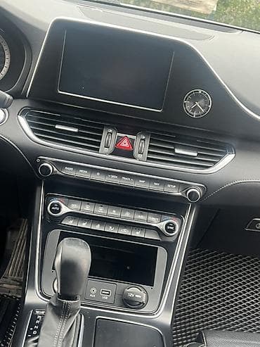 atego 1224: Hyundai Grandeur: 2018 г., 3 л, Автомат, Газ, Седан — 10