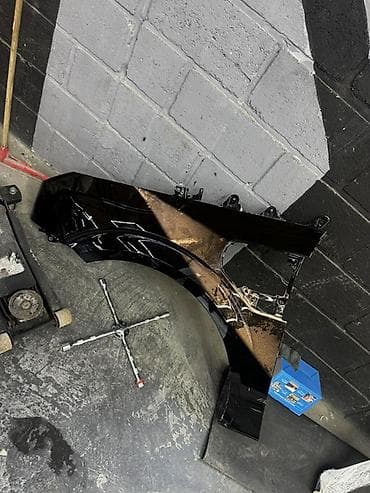 зик: Крыло Переднее левое Zeekr — 2