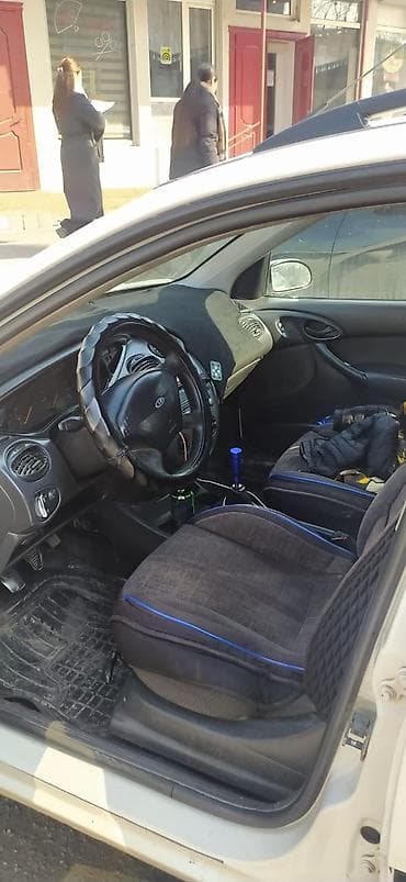 водный мото: Ford Focus: 2002 г., 1.6 л, Ручные, Бензин, Универсал — 8