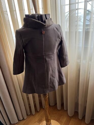 пальто детское демисезонное: Продаю деткие вещи на весну для девочки. Все вещи в идеальном — 12