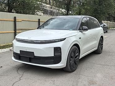 wuling mini ev: Lixiang L6: 2024 г., 1.5 л, Автомат, Гибрид, Кроссовер — 3