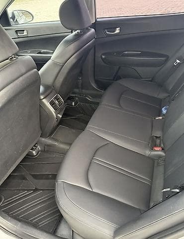 lada priora: Kia K5: 2021 г., Автомат, Седан — 5