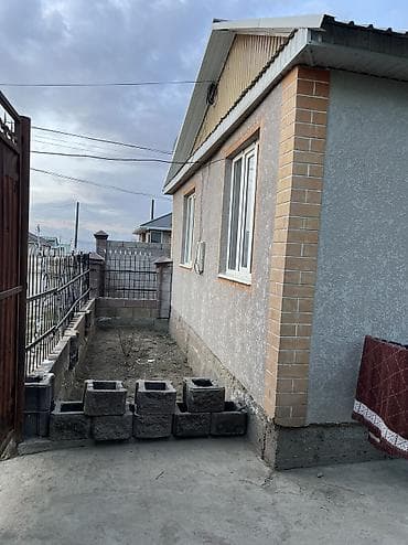 проекты дом: Одноэтажный частный дом с участком и ограждённой территорией — 7