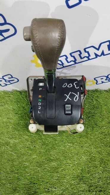 rx30: Lexus RX300 v-3.0 2000 год кулиса переключения передач — 1