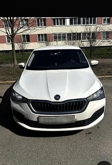 skoda октавия: Skoda Rapid: 2021 г., 1.6 л, Механика, Бензин, Лифтбек — 1