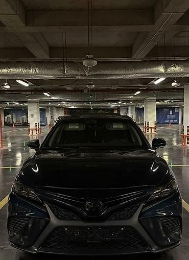 corolla s: Toyota Camry: 2018 г., 2.5 л, Автомат, Бензин, Седан — 1