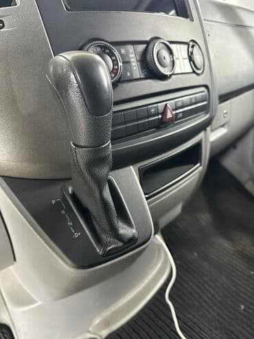 домкраты бу: Mercedes-Benz Спринтер: 2007 г., 3 л, Автомат, Дизель, Бус — 8