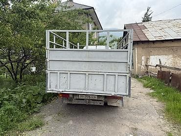 Транспорт: Жеңил жүк ташуучу унаа, Mercedes-Benz — 1