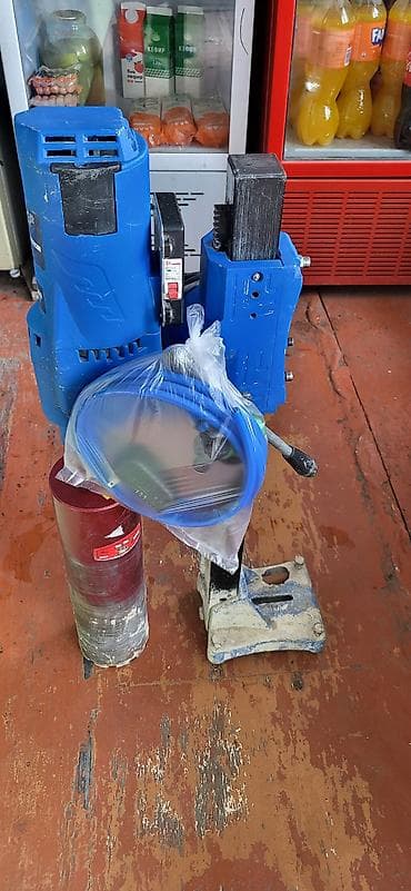 резка по бетону: Дрели алмазного сверления, Hyundai, Свыше 3200 Вт, Б/у — 4