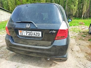 картер фит: Honda Fit: 2006 г., 1.3 л, Автомат, Бензин, Хэтчбэк — 2