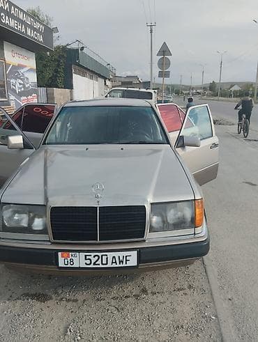 мерседес 190 amg: Mercedes-Benz 190: 1991 г., 2.3 л, Автомат, Бензин, Седан — 7