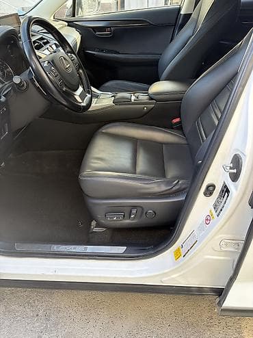 ct 200h: Lexus NX: 2019 г., 2 л, Автомат, Бензин, Кроссовер — 5